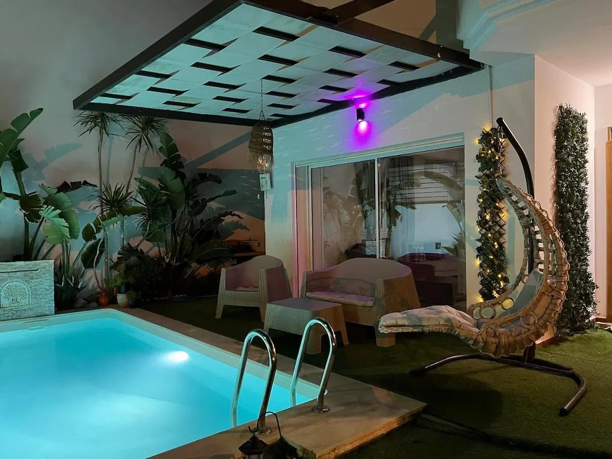 Villa Charmante Piscine Privee Et Haut Standing Gammarth