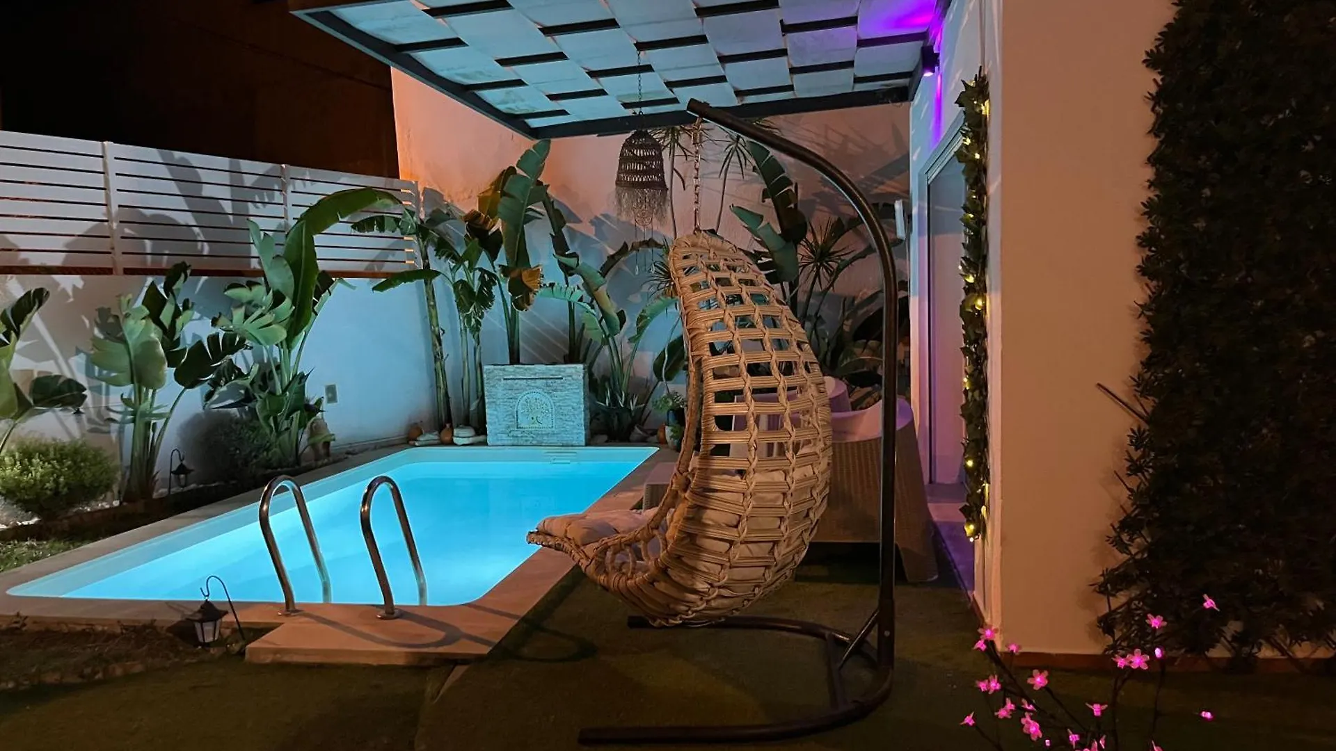 Villa Charmante Piscine Privee Et Haut Standing Gammarth Tunisia