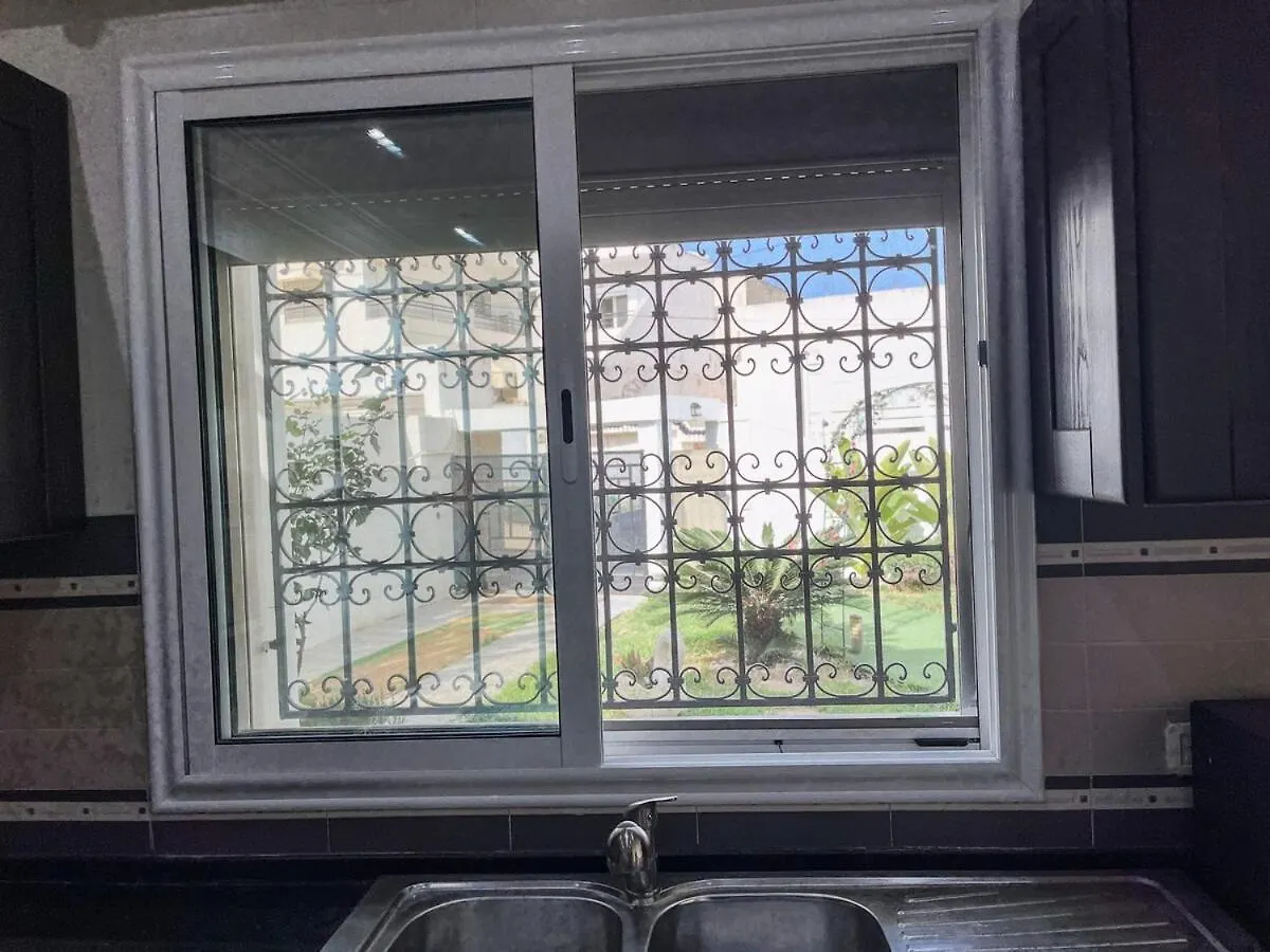 Villa Charmante Piscine Privee Et Haut Standing Gammarth 0*,