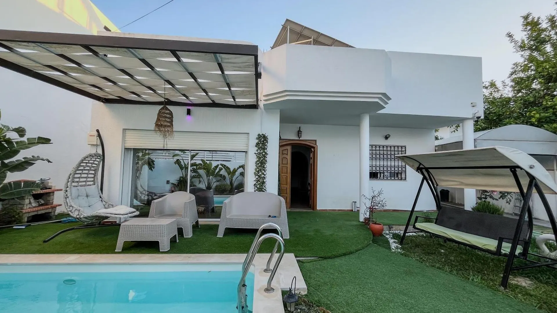 Villa Charmante Piscine Privee Et Haut Standing Gammarth Tunisia